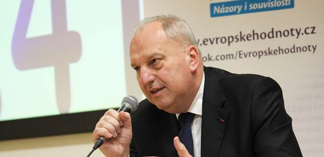 Tošenovský (ODS): Emisní povolenky míří do rezervy, bohužel bez názoru průmyslu